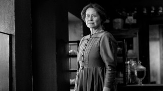 Vignette du film La Jeune femme à l&rsquo;aiguille