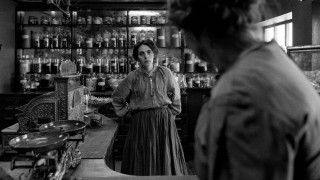 Vignette du film La Jeune femme à l&rsquo;aiguille