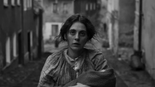 Vignette du film La Jeune femme à l&rsquo;aiguille