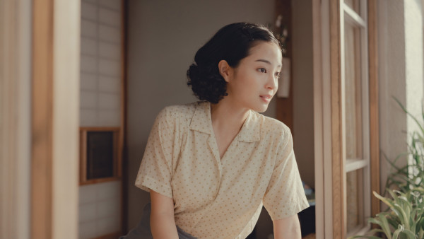 image du film Lumière pâle sur les collines