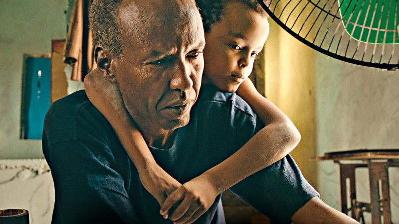 Le Village aux portes du paradis