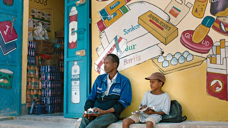 Le Village aux portes du paradis