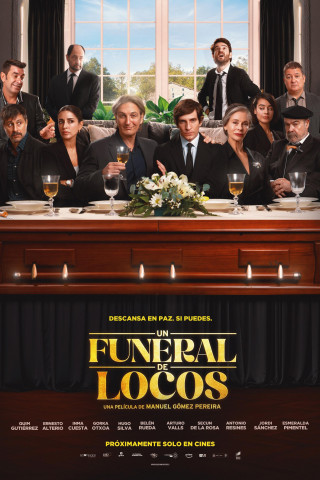 UN FUNERAL DE LOCOS