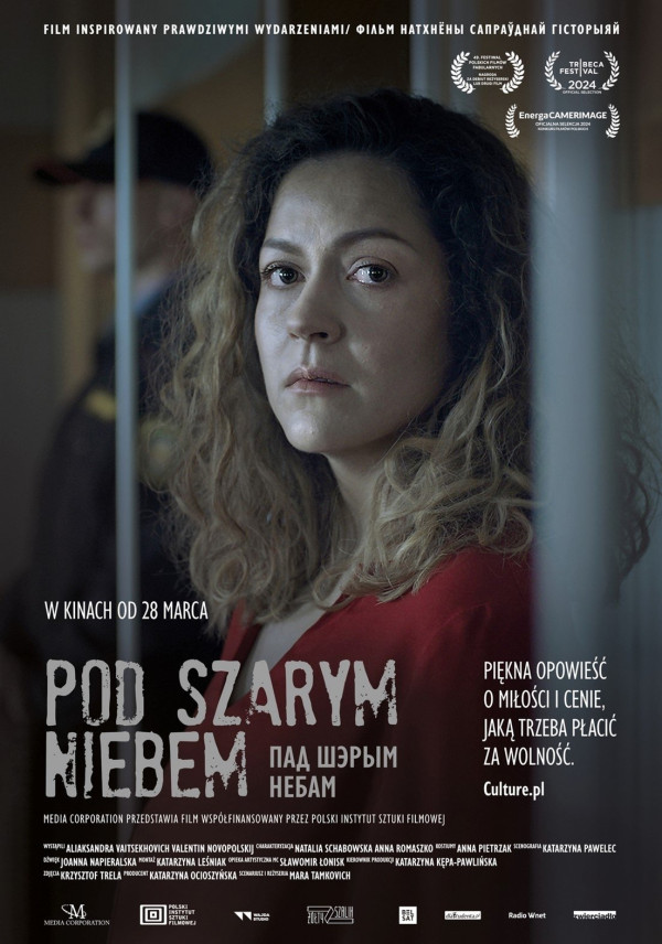 Affiche Pod szarym niebem