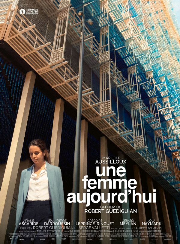 Affiche Une femme aujourd'hui
